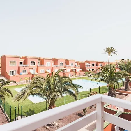 Chalet Pool View Dom wakacyjny Corralejo